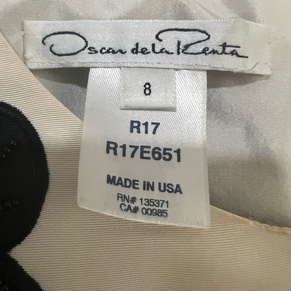Oscar De La Renta Beaded Leaf Appliqué Faille Dress. Excellent Condition. Size 8 - Picture 9 of 13